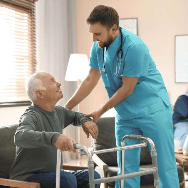 مؤسسة القواسمي للخدمات اللوجستيه ومرافقة كبار السن والتمريض المنزلي